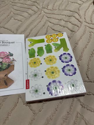 Puzzle 3D Flor Carnation CubicFun