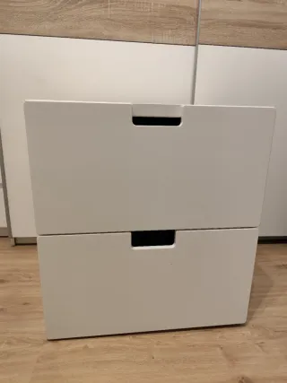 Armario corredero blanco y madera