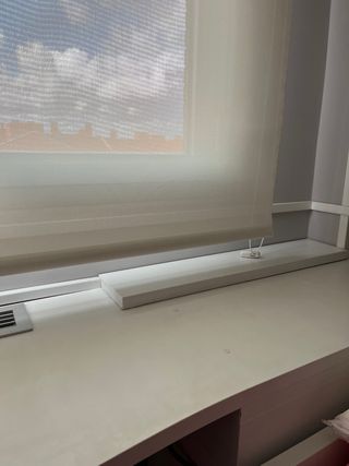 Escritorio de madera blanco