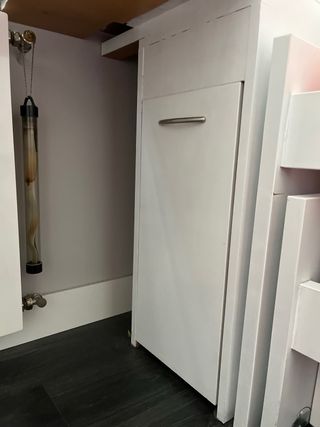 Escritorio de madera blanco