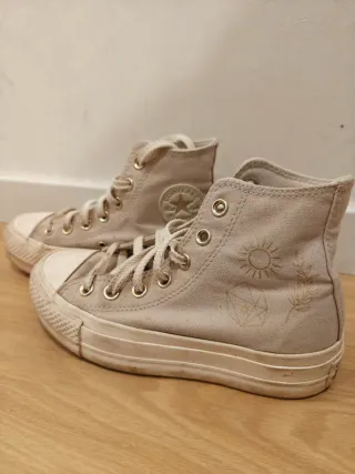 Converse Chuck Taylor All Star Lift beige