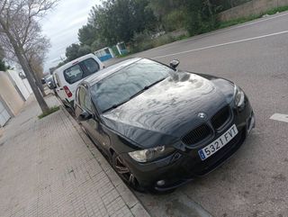BMW SERIE 3 E92 320D