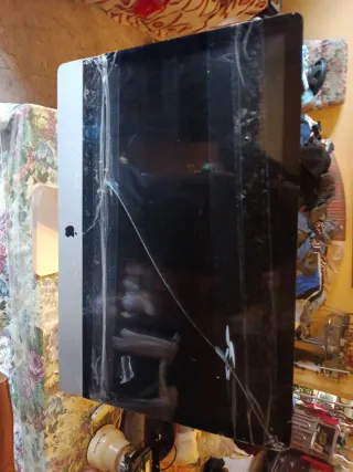 Mac Apple Argento Schermo Rotto