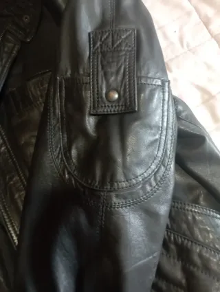 Chaqueta Stradivarius Negra