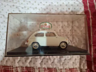 Maqueta Seat 600 Auto Escuela 1957