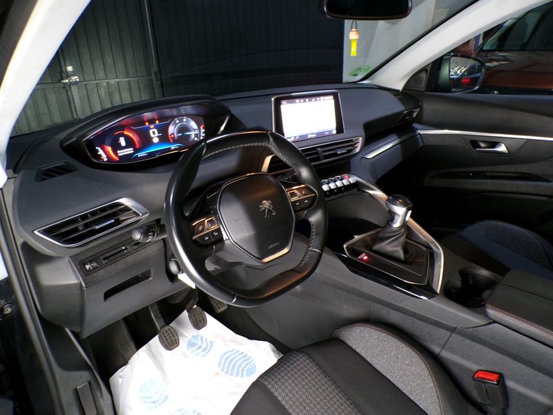 Peugeot 3008 2019, foto 21