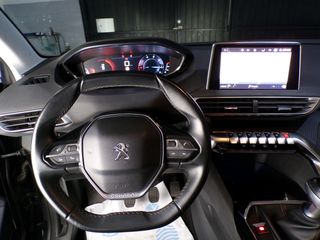Peugeot 3008 1.5HDI 130cv 2019