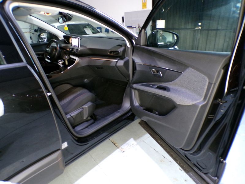 Peugeot 3008 2019, foto 36