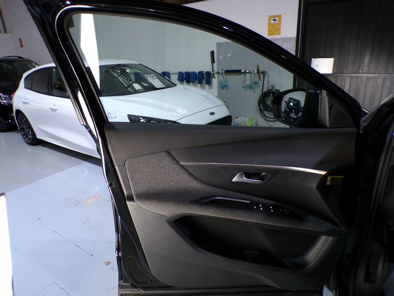 Peugeot 3008 2019, foto 19