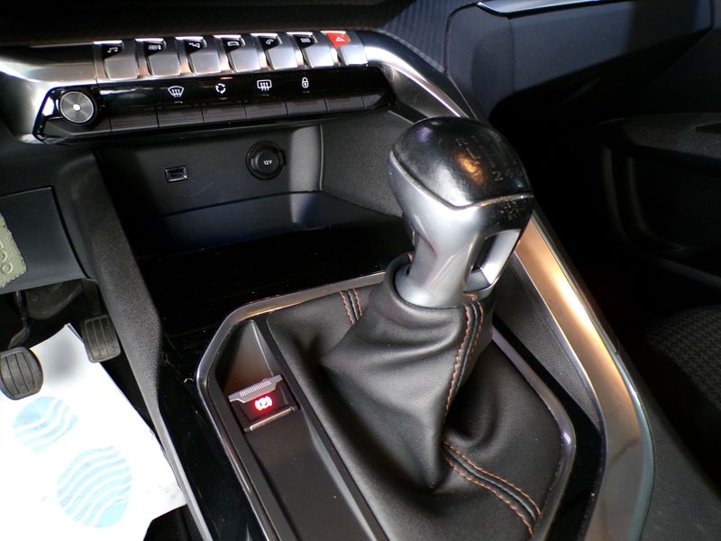 Peugeot 3008 2019, foto 29