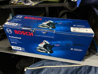 Radial Bosch GWS 700 Profesional 700W