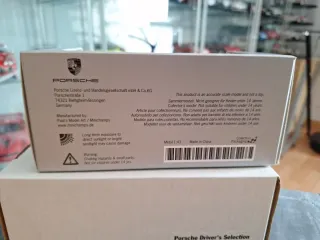 Porsche Cayenne S Minichamps 1:43