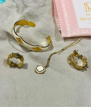 Lote bisutería francesa dorada y blanca