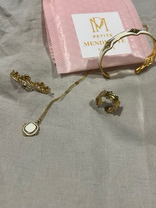 Lote bisutería francesa dorada y blanca