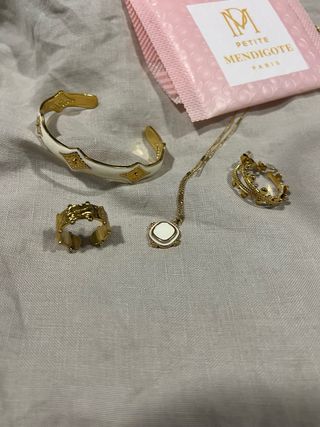 Lote bisutería francesa dorada y blanca