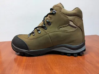 Botas Trekking Robusta Gore-Tex, suela Vibram