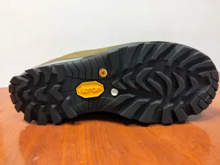 Botas Trekking Robusta Gore-Tex, suela Vibram