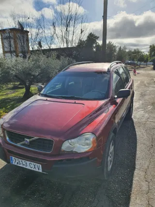 Volvo XC90 2004