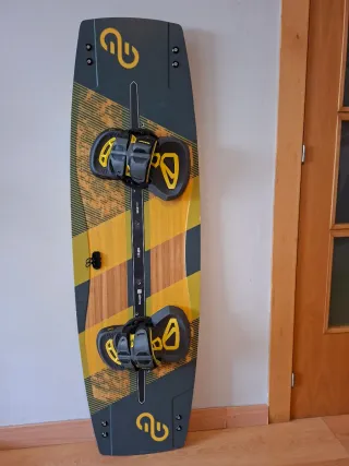 Tabla Kite Kitesurf Eleveight 139