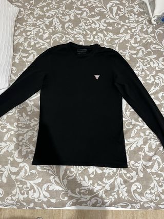Camiseta Guess Negra Manga Larga