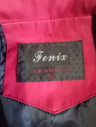 Chaqueta Fuentas Roja y Negra