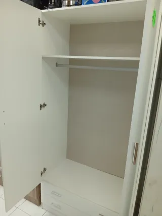 Armario 2 puertas blanco y madera