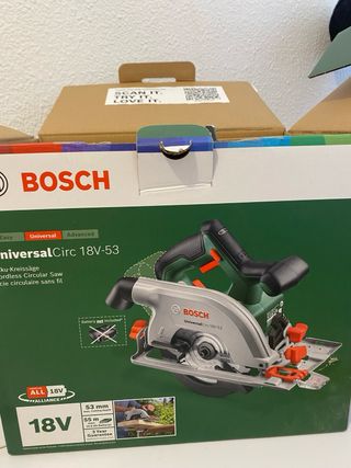 Sierra Circular Bosch UniversalCirc18V-53