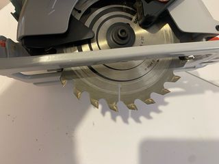 Sierra Circular Bosch UniversalCirc18V-53