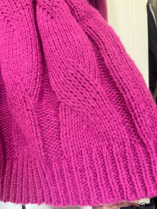 Jersey punto trenzado rosa oscuro