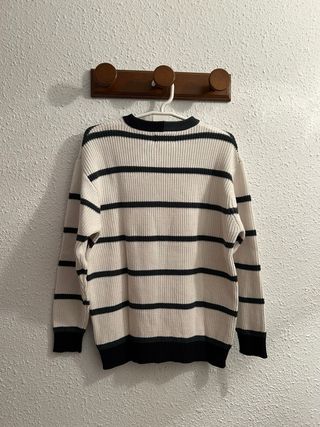 *Jersey blanco a rayas talla M Pull&Bear