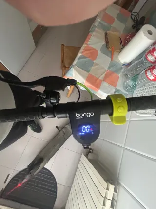 Patinete eléctrico seminuevo