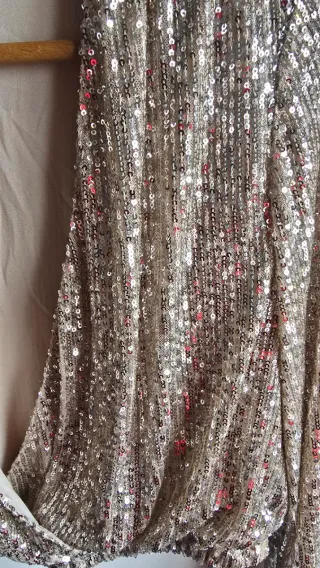 Blusa de lentejuelas champán