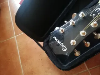 OFERTÓN! Epiphone EL 00 Guitarra Acústica + Estuch