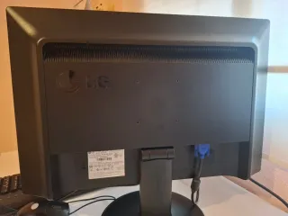 Ordenador de mesa completo