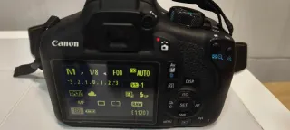 Vendo equipo Canon EOS 1300D + objetivos