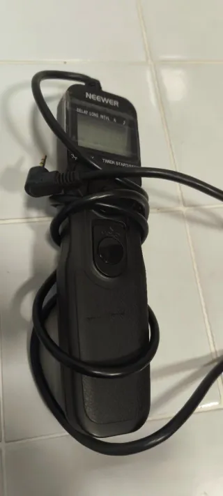 Vendo equipo Canon EOS 1300D + objetivos