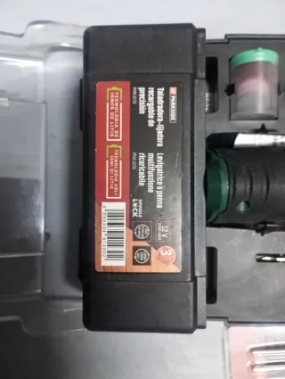 Taladro tipo Dremel a batería con accesorios