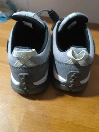 Zapatillas montaña Quechua T.36 Waterfrop 2 USOS