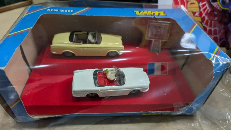 Verem 1/43 - Renault Floride Cabriolet Bleue