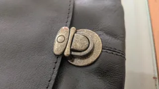 Bolso Gusti Leder negro