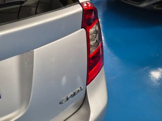 KIA Carens 2.0 CRDi VGT 140cv Concept 5 plazas