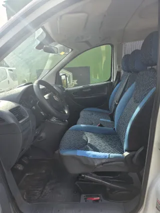 FIAT Scudo 2015 (6 plazas)