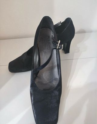Zapatos de fiesta negros