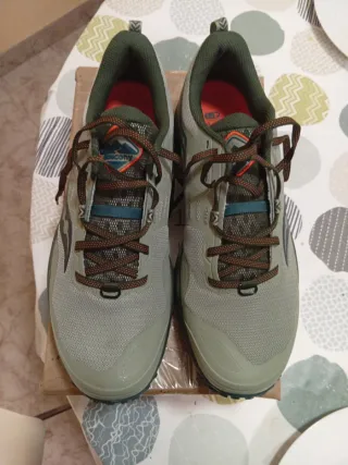 A estrenar!! Saucony Peregrine 10 Naranja Talla 45