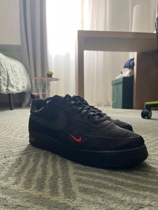 Nike Air Force 1 Negro/Naranja