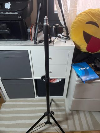 Grundig XXL LED Ring Light con trípode