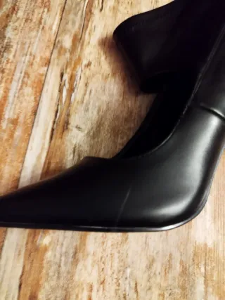 Stivaletti neri Primadonna