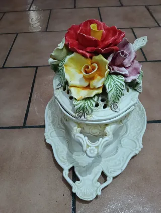 Sopera Vintage Cerámica Flores Decorativas