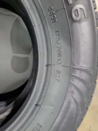 2 Neumáticos 175/70 R13 Runway