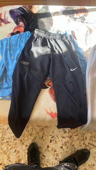 Pantalón Nike Negro